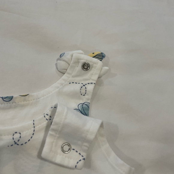🐝 Cute white BEE dress by Pure Born in size 12 MONTHS! 100% Cotton and so cute - Picture 5 of 7